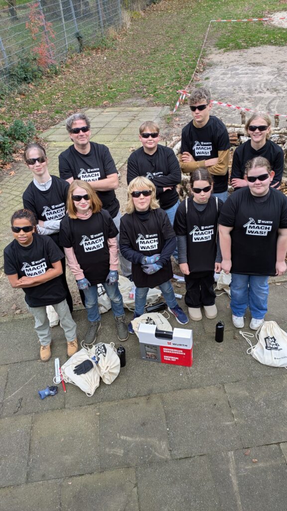 Umwelt-AG: Guck mal, wer da hämmert...